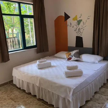 Bed & Breakfast Mavi Pansiyon Cirali