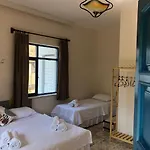 Bed & Breakfast Mavi Pansiyon Çıralı