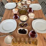 Mavi Pansiyon 2* Çıralı
